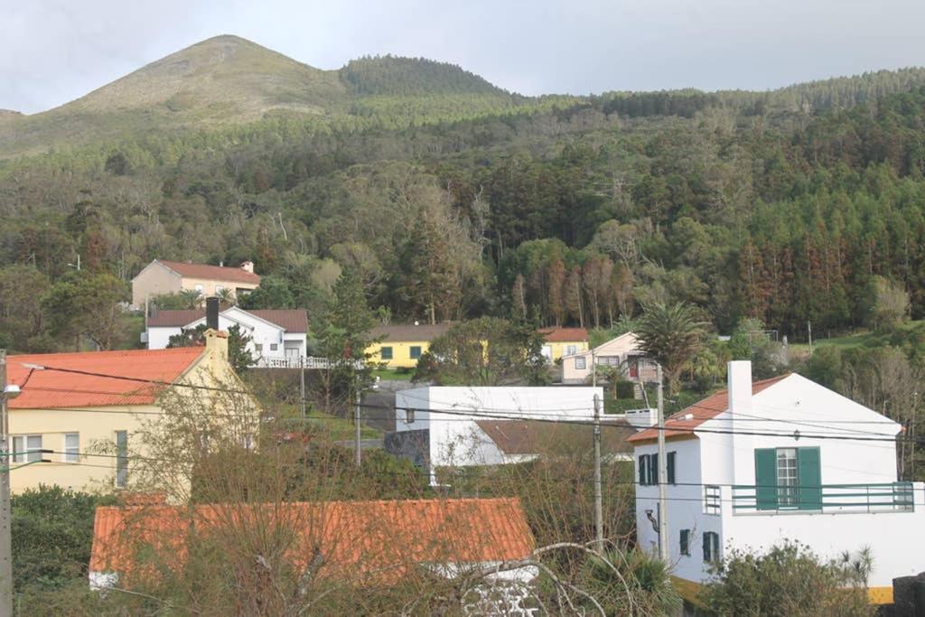 Quinta Do Areeiro Apartment Horta  Bagian luar foto